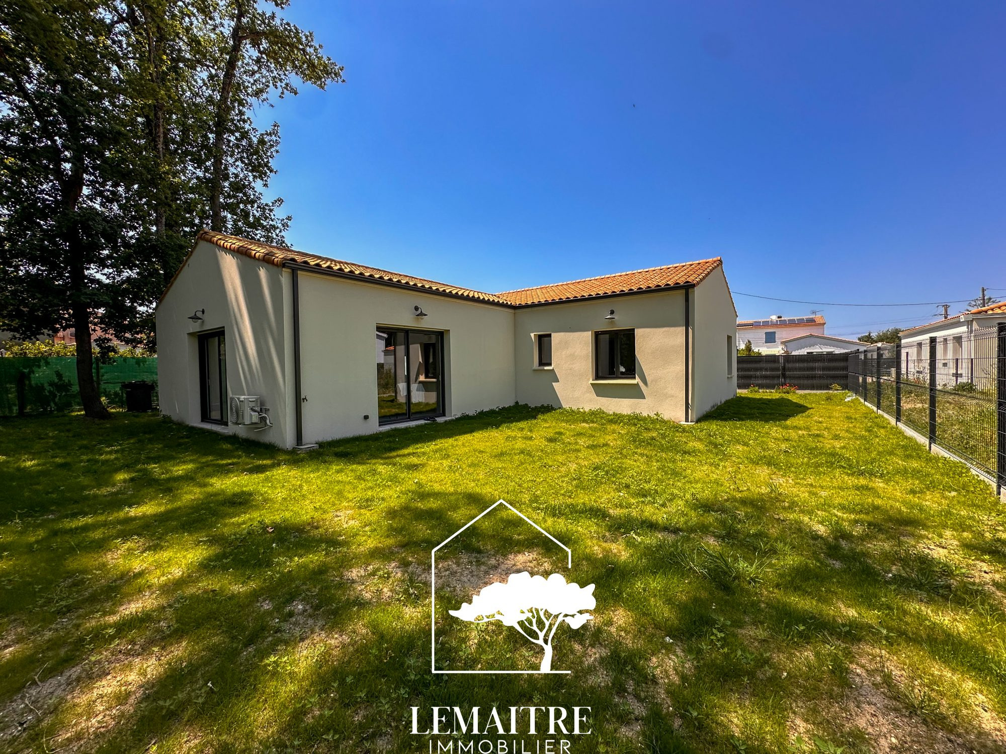 Maison à vendre à La tremblade, 110,1 m², 4 pièces – photo 1 sur 20